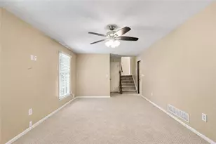 6547 Annette Ct, Riverdale, GA 30296 - Photo 10