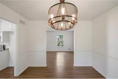 5265 Corinth Circle, Stone Mountain, GA 30087 - Photo 8
