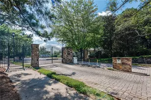 1515 Stone Gate Ln SE, Atlanta, GA 30317 - Photo 38