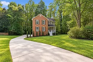 5881 Pavillion Dr, Powder Springs, GA 30127 - Photo 2