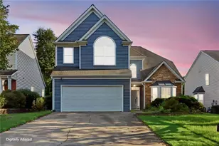 302 Highland Ct, Woodstock, GA 30188 - Photo 2