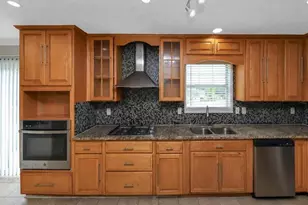 2631 Downing Park Dr SE, Conyers, GA 30094 - Photo 16