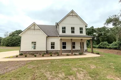 328 Races Road, Hoschton, GA 30548 - Photo 1