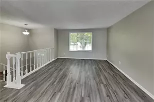 2582 Morgan Lake Dr NE, Marietta, GA 30066 - Photo 2