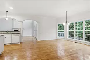 318 Hamilton Dr, Conyers, GA 30094 - Photo 14