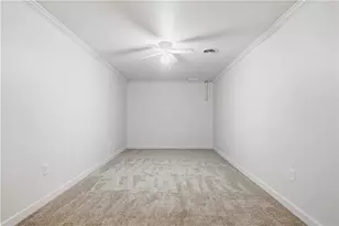 318 Hamilton Dr, Conyers, GA 30094 - Photo 34