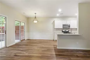 465 Lantern Wood Dr, Scottdale, GA 30079 - Photo 10