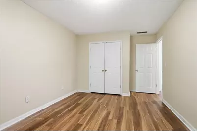 465 Lantern Wood Drive, Scottdale, GA 30079 - Photo 16