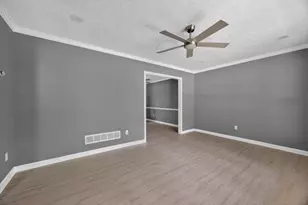 208 Fairview Point, Ellenwood, GA 30294 - Photo 6