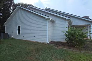 174 Pecan St, Danielsville, GA 30633 - Photo 14