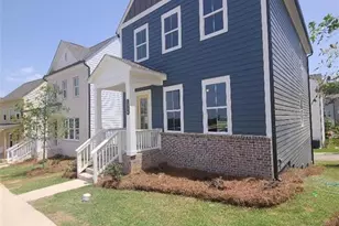 1339 Creek View Ln, Atlanta, GA 30318 - Photo 2