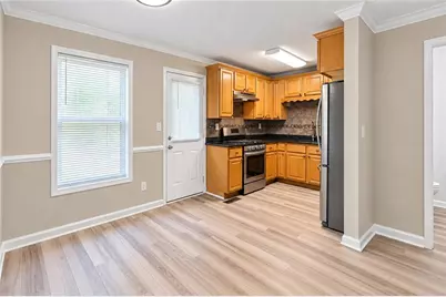 3063 Destin Circle, Snellville, GA 30078 - Photo 10