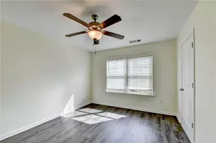 215 Semel Dr NW, Atlanta, GA 30309 - Photo 18