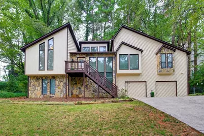 538 Wagner Way NE, Kennesaw, GA 30144 - Photo 2