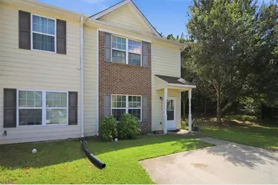 6888 Mountain Circle, Riverdale, GA 30274 - Photo 2