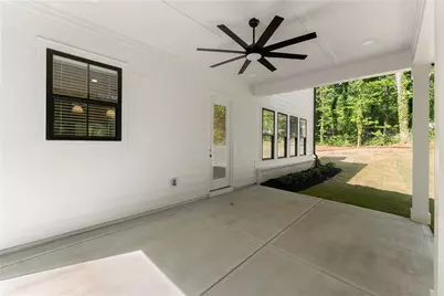 5019 Nichols Drive, Flowery Branch, GA 30542 - Photo 38