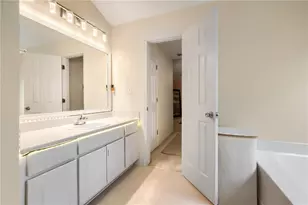 7790 Glade Bend, Fairburn, GA 30213 - Photo 20