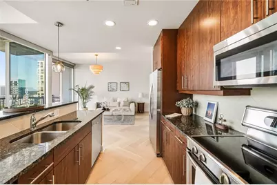 1080 Peachtree Street NE #2307, Atlanta, GA 30309 - Photo 8