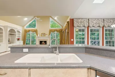 5299 Garnaby Lane NW, Peachtree Corners, GA 30092 - Photo 24