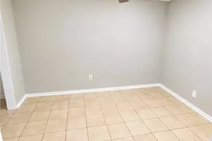 220 Sandy Springs Pl, Atlanta, GA 30328 - Photo 6
