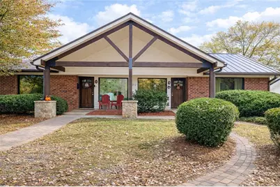 220 Sandy Springs Place #C, Atlanta, GA 30328 - Photo 1