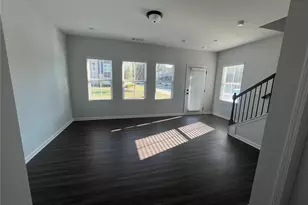 700 Payton Ln, Acworth, GA 30102 - Photo 2