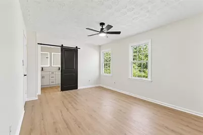 4145 Emerald North Drive, Decatur, GA 30035 - Photo 4