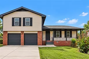 4145 Emerald N Dr, Decatur, GA 30035 - Photo 1