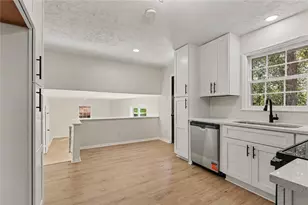 4145 Emerald N Dr, Decatur, GA 30035 - Photo 8