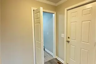 200 Swain St, Clarkesville, GA 30523 - Photo 6