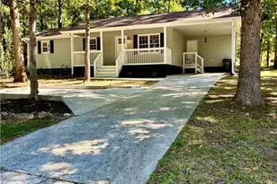200 Swain St, Clarkesville, GA 30523 - Photo 2
