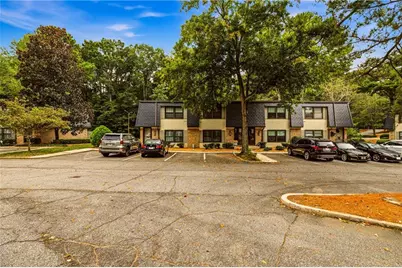 68 Monet Court NW, Atlanta, GA 30327 - Photo 18