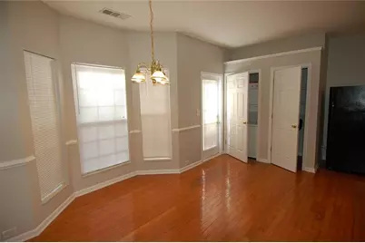 2847 Parkway Close, Lithonia, GA 30058 - Photo 12