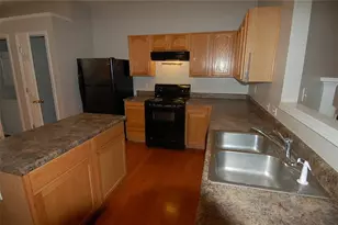 2847 Parkway Close, Lithonia, GA 30058 - Photo 10