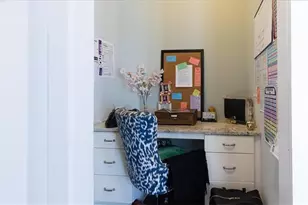 2141 Shale Ln NW, Atlanta, GA 30318 - Photo 10
