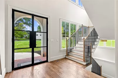 880 Austin Dr Road SE, Smyrna, GA 30082 - Photo 10