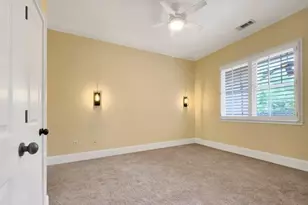 825 Highland Ln NE, Atlanta, GA 30306 - Photo 28