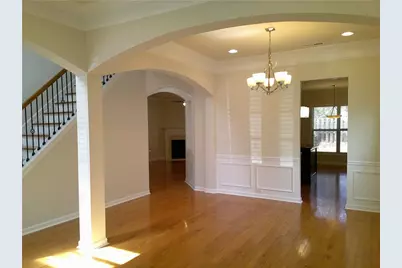 2302 Jasmine Glen Drive, Buford, GA 30519 - Photo 10