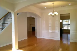 2302 Jasmine Glen Dr, Buford, GA 30519 - Photo 10