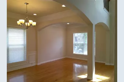 2302 Jasmine Glen Drive, Buford, GA 30519 - Photo 6