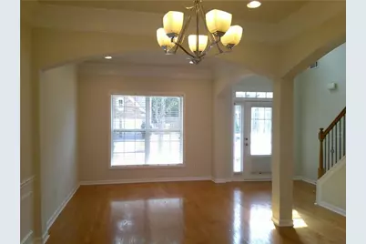 2302 Jasmine Glen Drive, Buford, GA 30519 - Photo 4