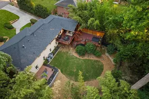 1388 Carolyn Dr NE, Atlanta, GA 30329 - Photo 24