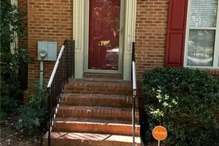 1934 Ivy Glen Dr SE, Smyrna, GA 30082 - Photo 2
