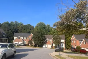 3881 Roxfield Dr, Buford, GA 30518 - Photo 2