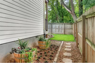 523 Griffin Street NW, Atlanta, GA 30318 - Photo 30