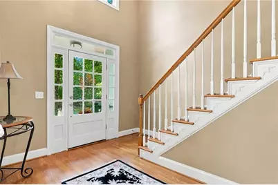 7930 Willow Point, Gainesville, GA 30506 - Photo 4