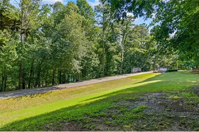 6576 Yacht Club Road, Flowery Branch, GA 30542 - Photo 10