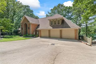 6576 Yacht Club Rd, Flowery Branch, GA 30542 - Photo 8