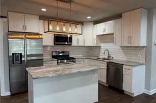 268 Scott Dr SE, Marietta, GA 30067 - Photo 2