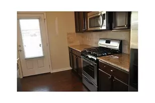 2545 Thackery Ct, Cumming, GA 30041 - Photo 4